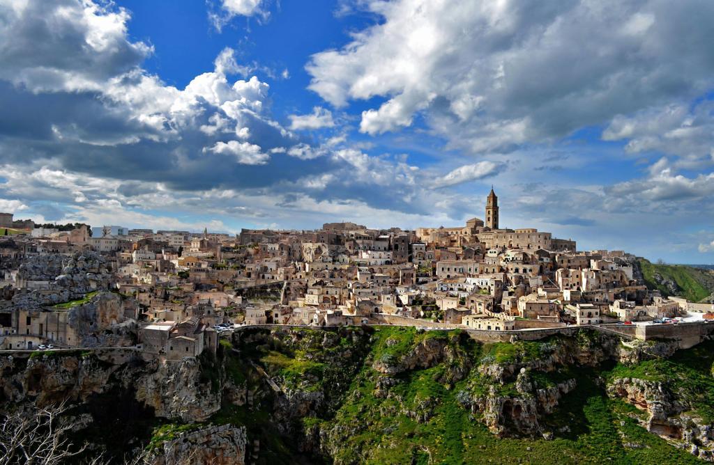 Casa Vacanze La Terra Dei Briganti Matera Exteriör bild