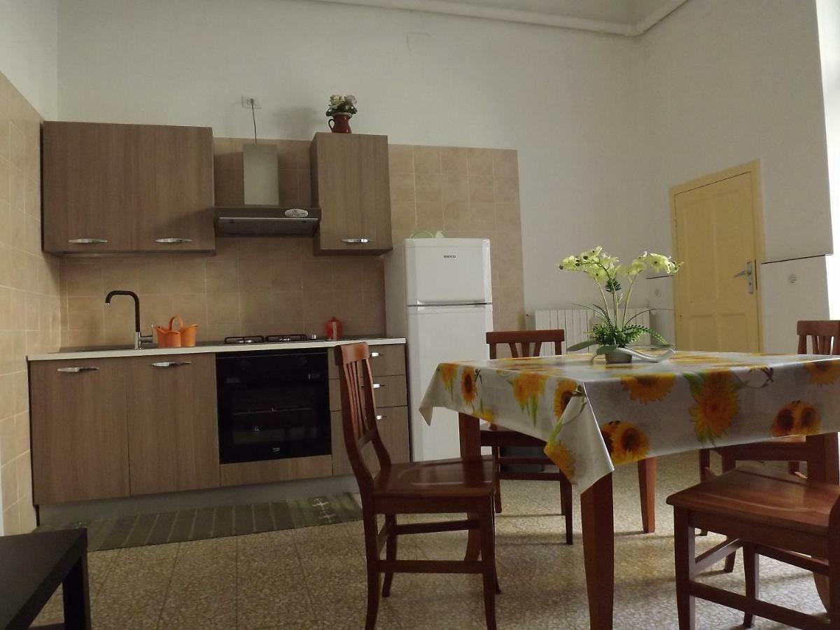 Casa Vacanze La Terra Dei Briganti Matera Exteriör bild
