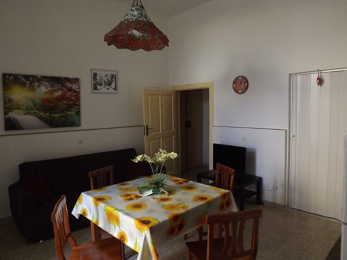 Casa Vacanze La Terra Dei Briganti Matera Exteriör bild