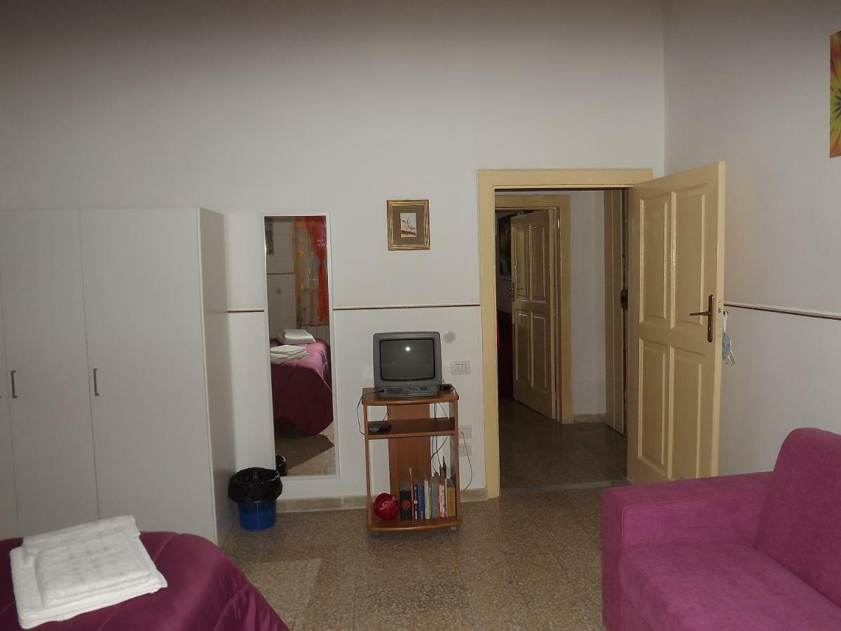 Casa Vacanze La Terra Dei Briganti Matera Exteriör bild