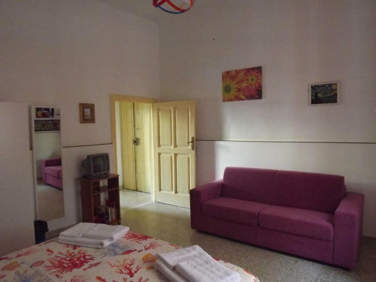 Casa Vacanze La Terra Dei Briganti Matera Exteriör bild