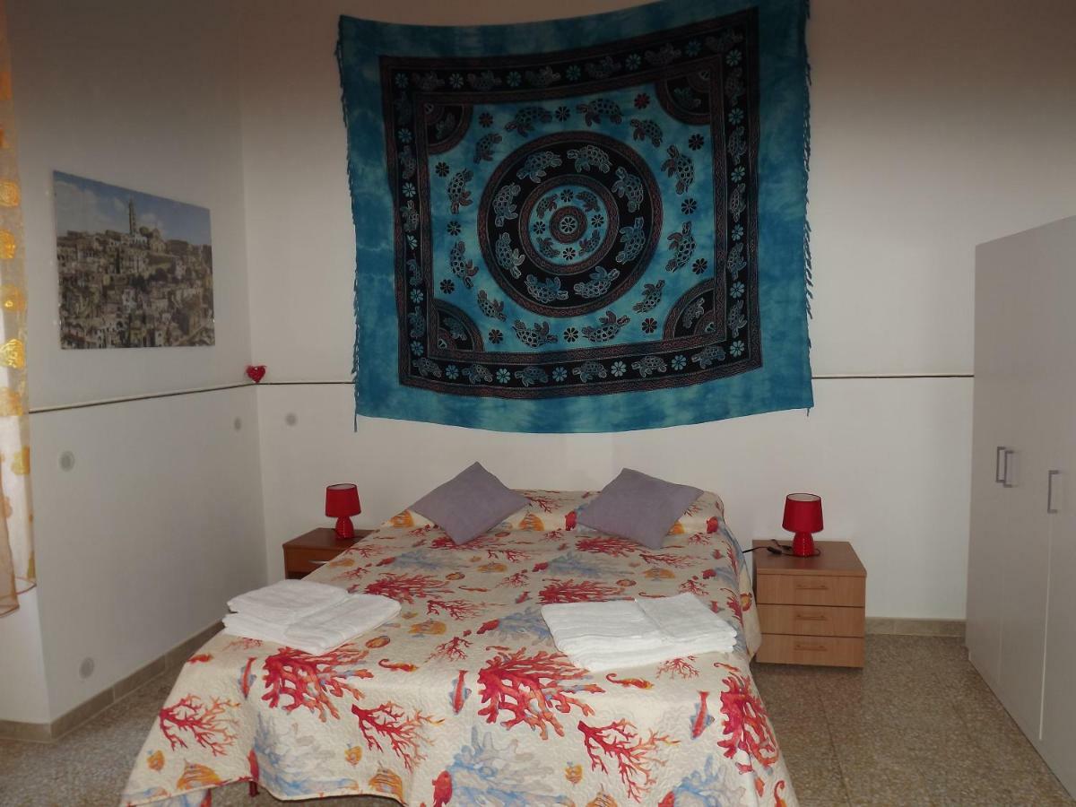 Casa Vacanze La Terra Dei Briganti Matera Exteriör bild